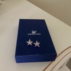 Swaroski star earrings